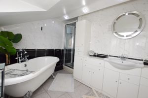 Bathroom- click for photo gallery